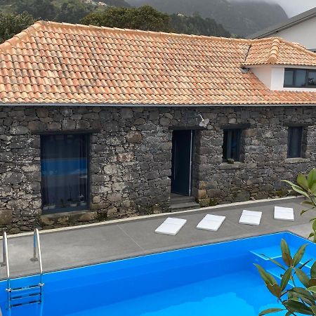 Cottage Quinze, Contemporary Designed Cottage With Swimming Pool ポンタ・デルガダ エクステリア 写真