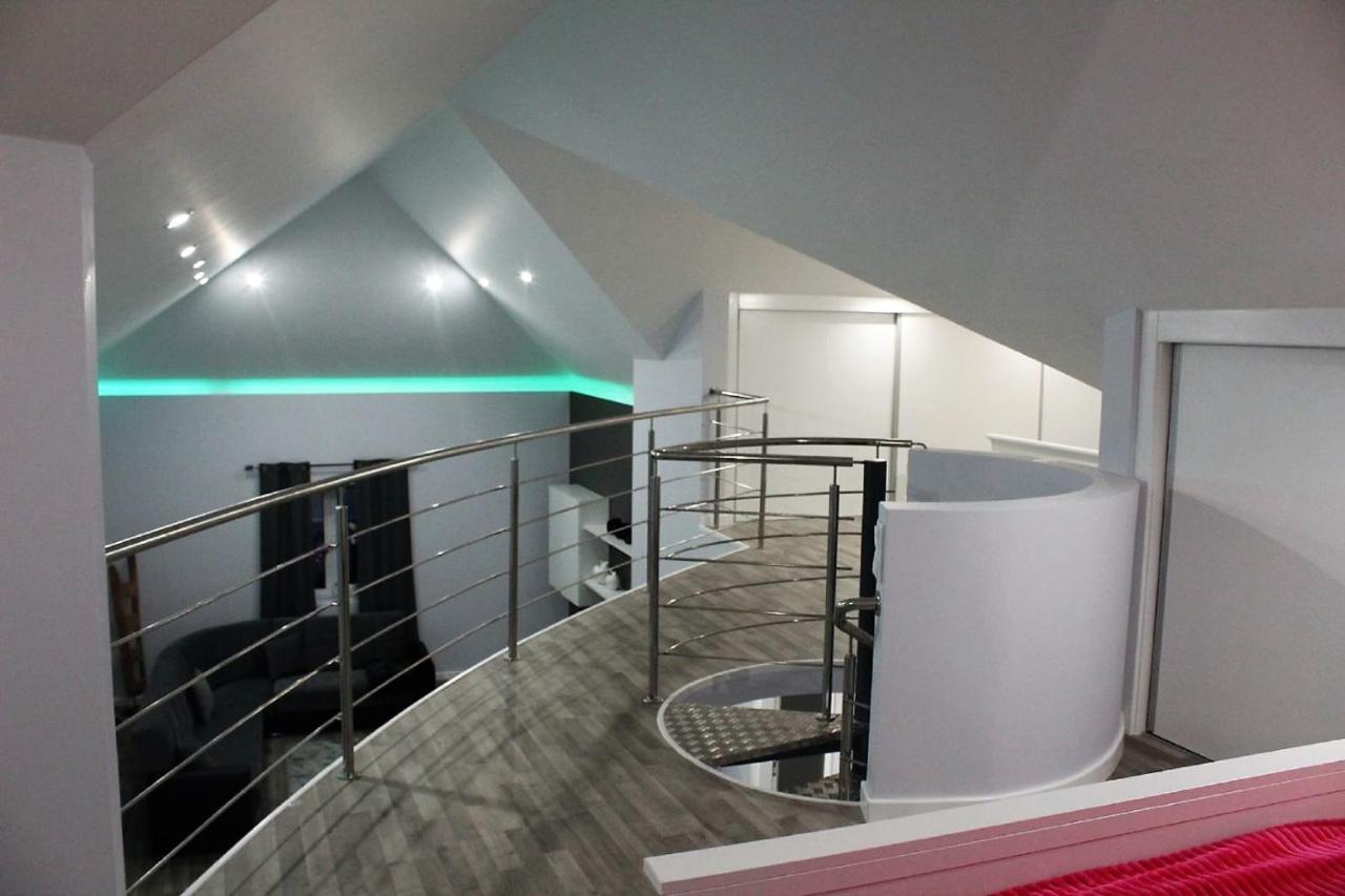 Cottage Quinze, Contemporary Designed Cottage With Swimming Pool ポンタ・デルガダ エクステリア 写真
