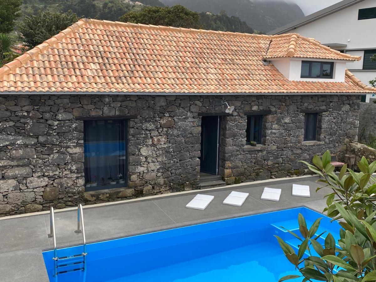 Cottage Quinze, Contemporary Designed Cottage With Swimming Pool ポンタ・デルガダ エクステリア 写真